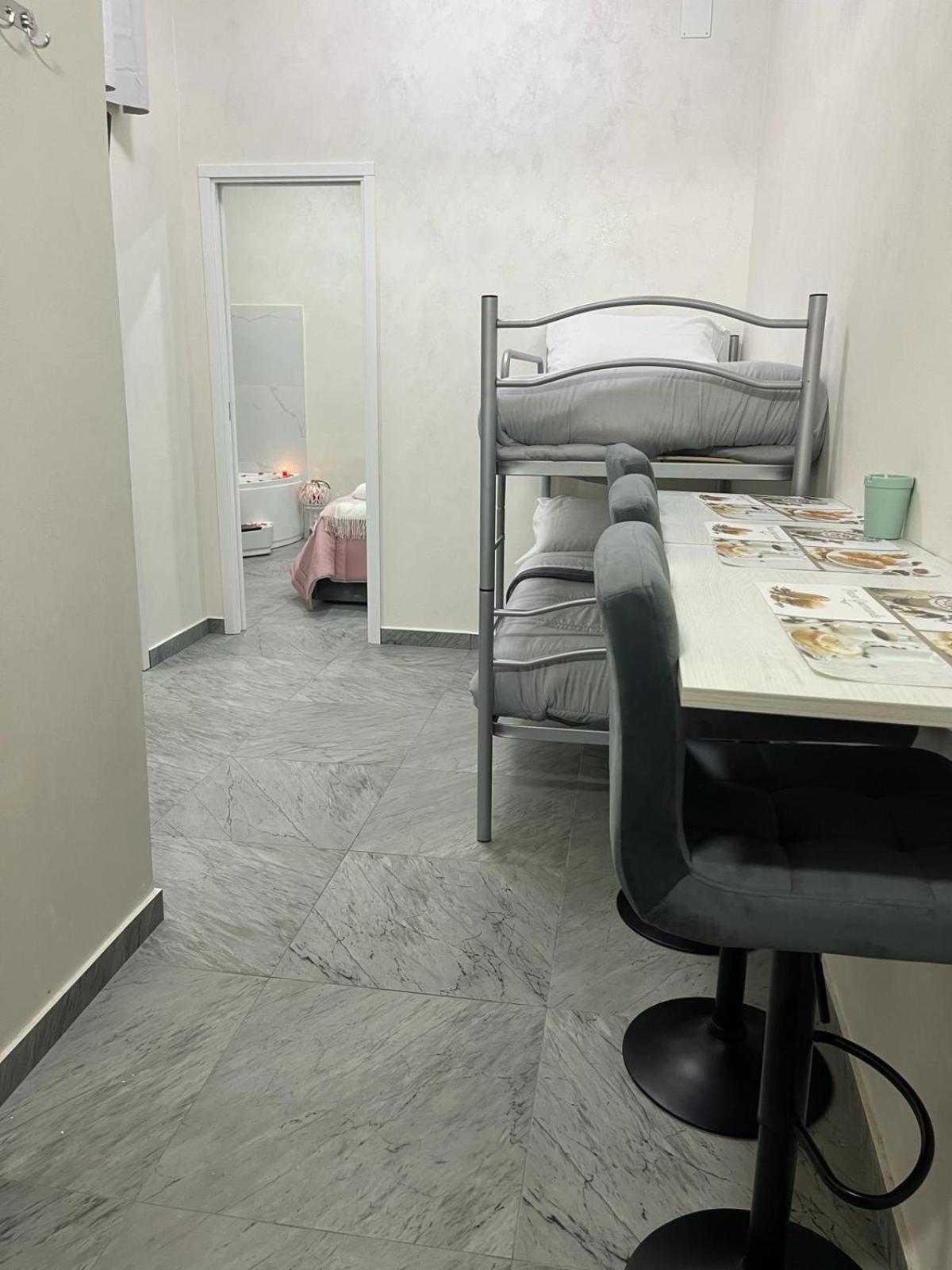 House Napoli Capodichino Apartment Екстериор снимка